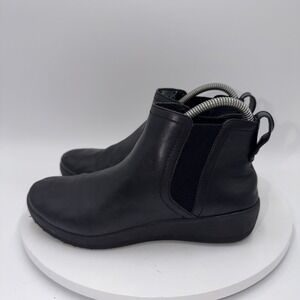 FITFLOP Super Chelsea Leather Ankle Boots Women's Size 6.5